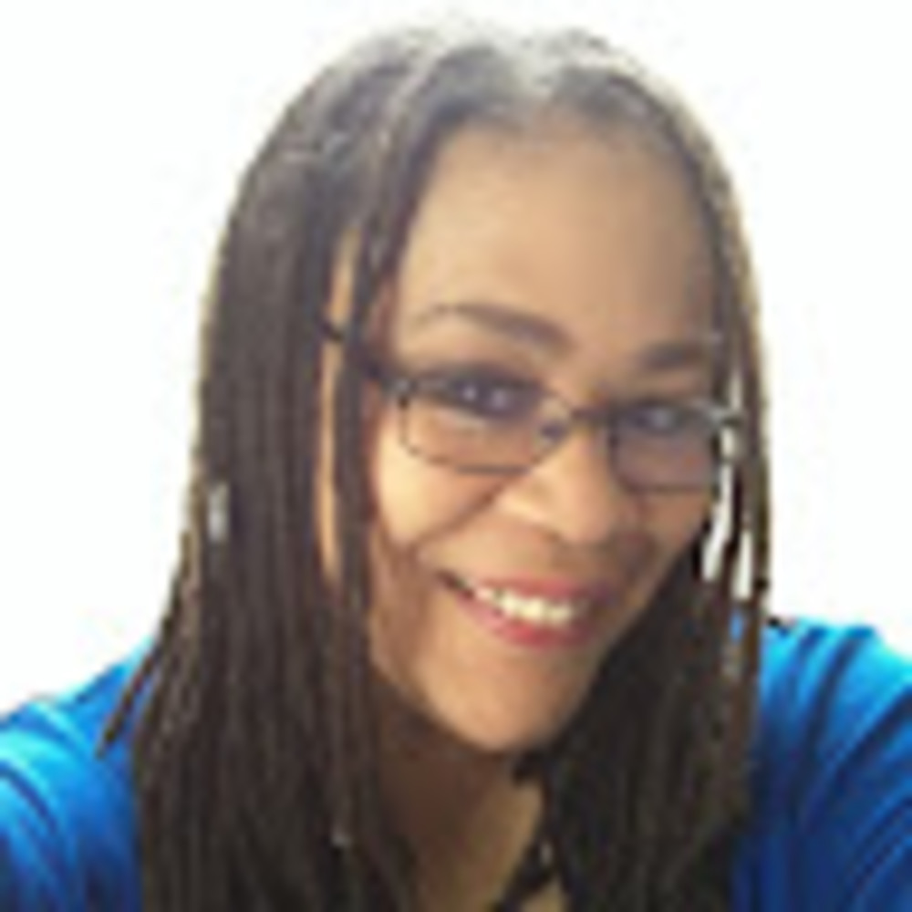 Meet your Posher, Aminah